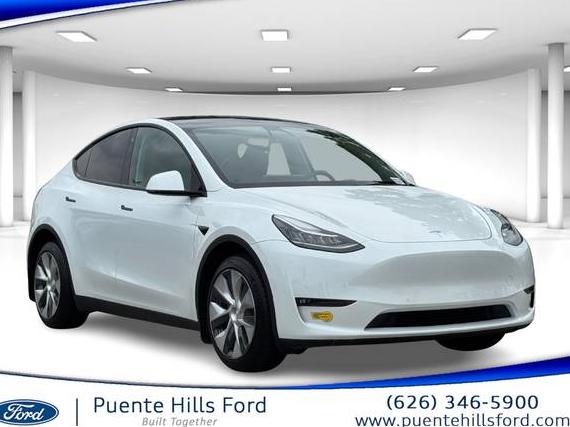 TESLA MODEL Y 2022 7SAYGDEEXNF364772 image